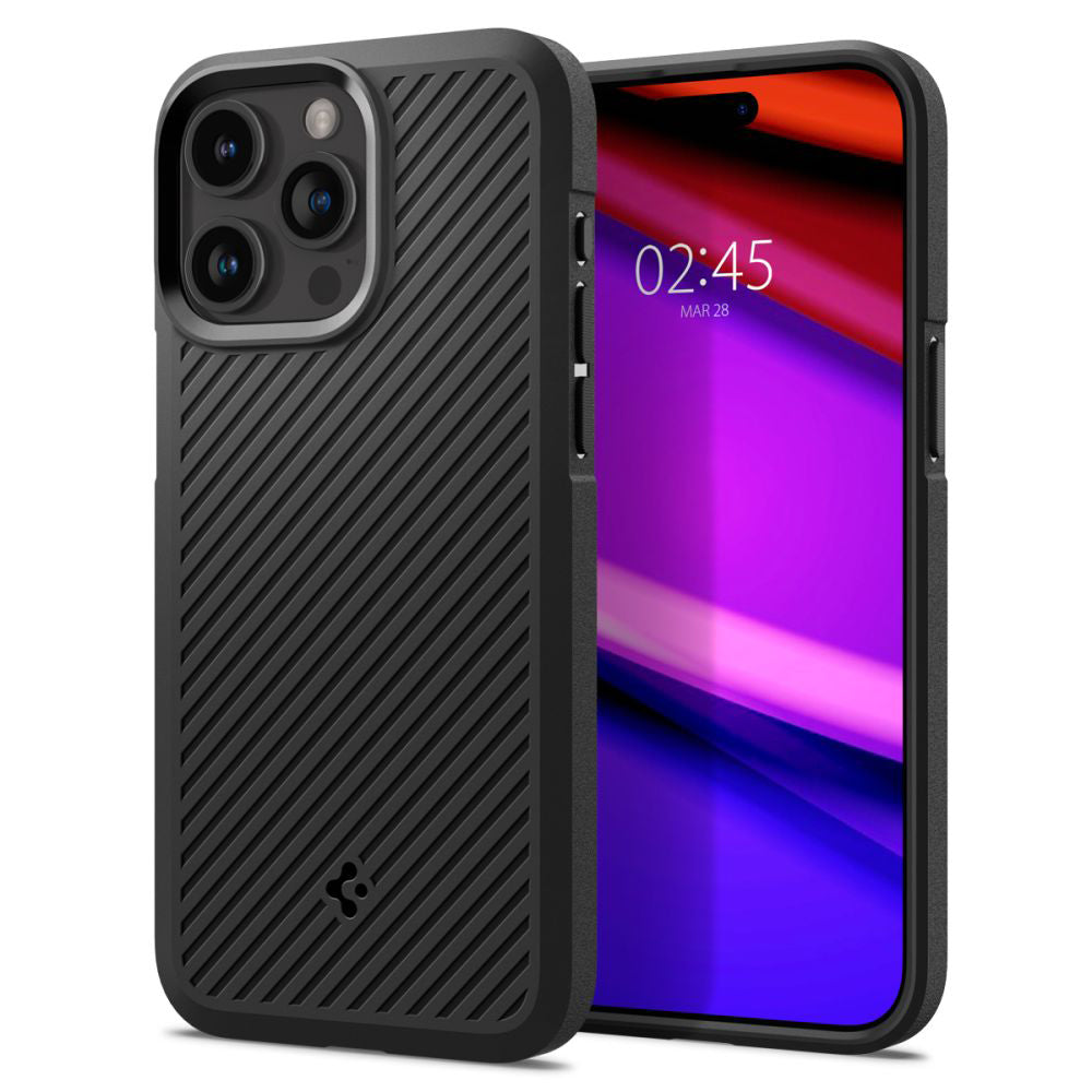 Spigen - Core Armor - iPhone 15 Pro - Matte Black