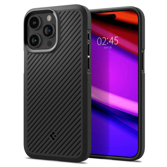 Spigen - Core Armor - iPhone 15 Pro - Matte Black