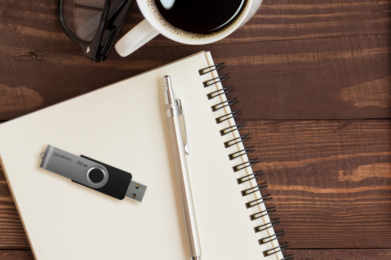 GoodRam – Pendrive Goodram Uts3 64Gb Usb 3.2 Gen 1 – Черен