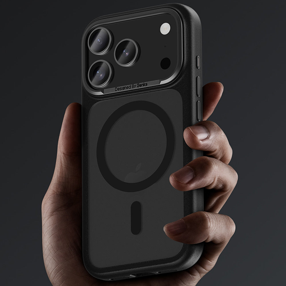 Benks – Калъф Magnetic Mist Metal Frame (0070) – Camera Control Button – iPhone 17 Pro Max – Черен